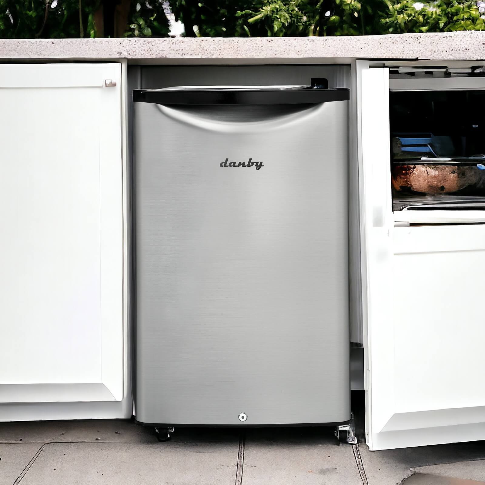 Danby DAR044A6BSLDBO | 20.75" Wide Outdoor Stainless Steel Refrigerator
