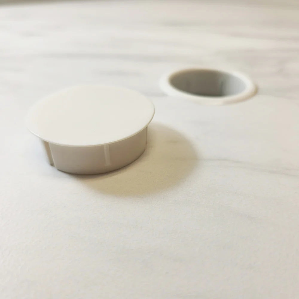 Grosfillex Aquaba 48" Round Table