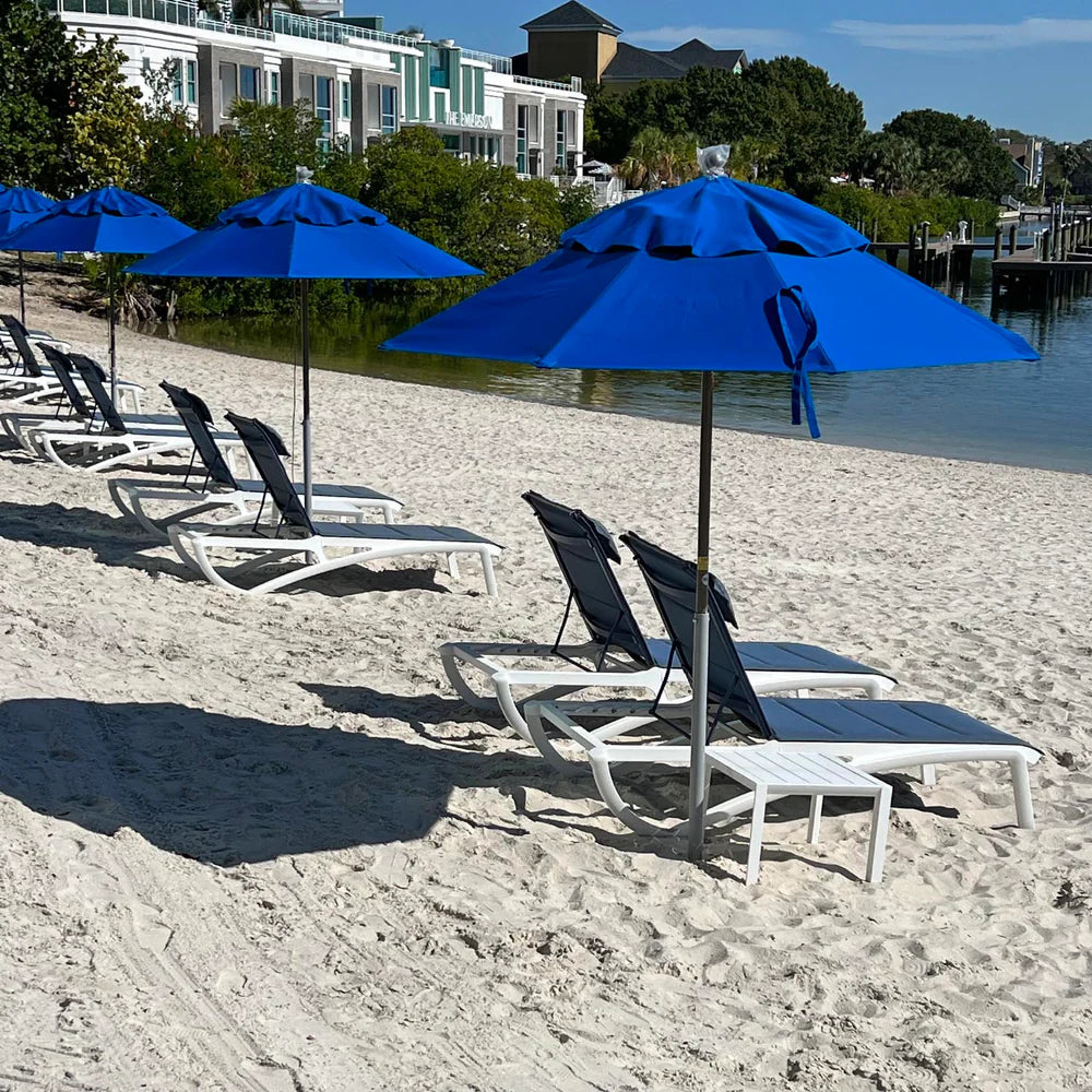 Grosfillex 7.5 ft Windmaster Fiberglass Umbrella