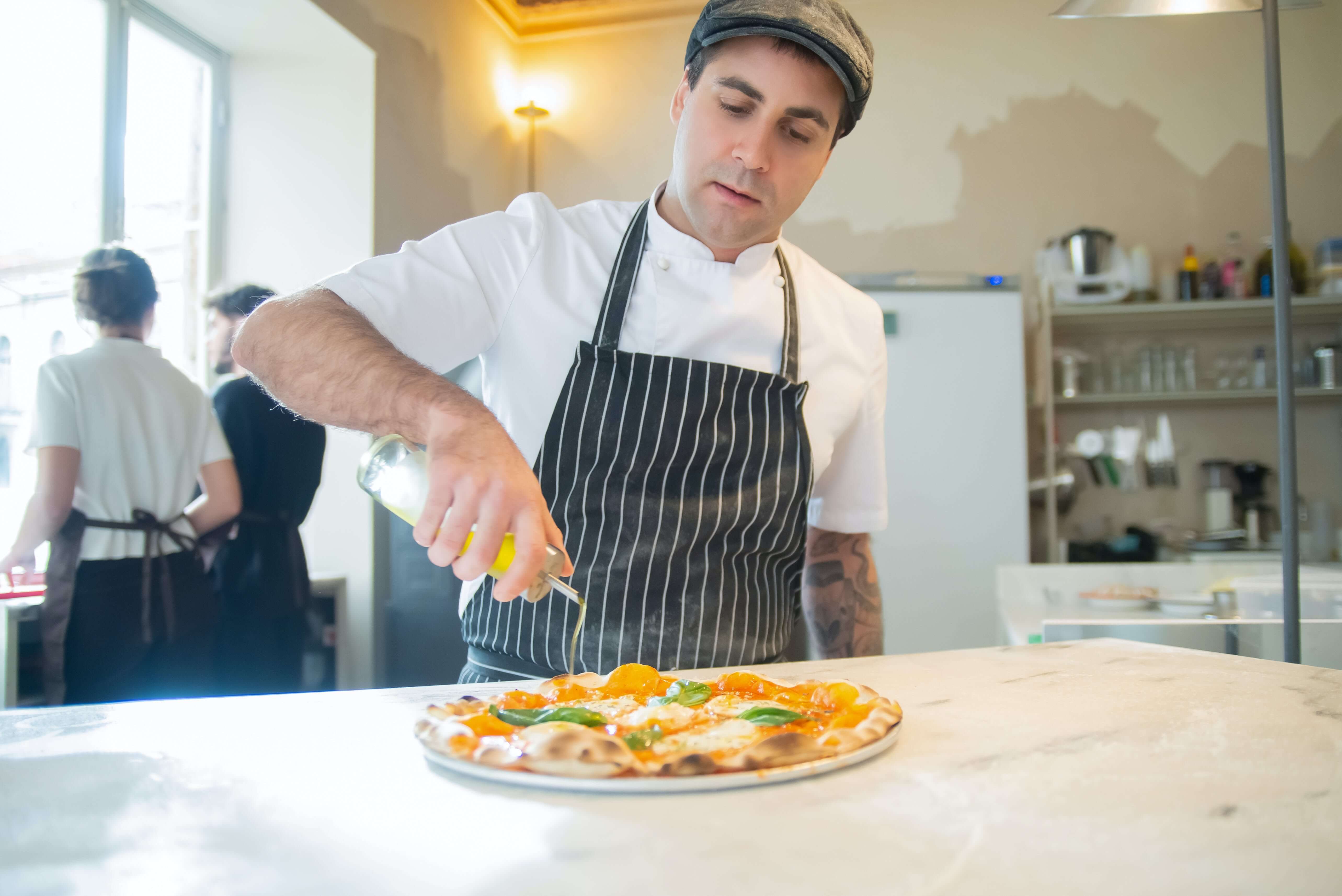 The Key Benefits of a High-Performance Pizza Prep Table