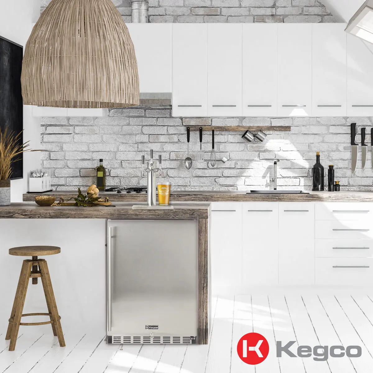 Kegco | 24" Wide Stainless Steel Kegerator with Kit